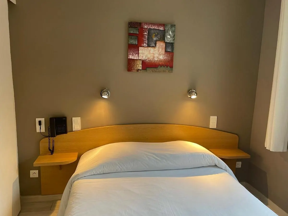 Hotel Au Tapis De Sable Saint-Cyr-sur-Mer