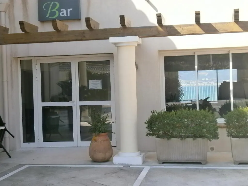 Hotel Au Tapis De Sable Saint-Cyr-sur-Mer