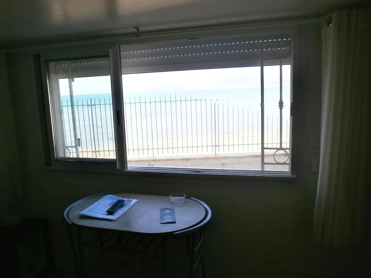 Au Tapis De Sable Hotel Saint-Cyr-sur-Mer
